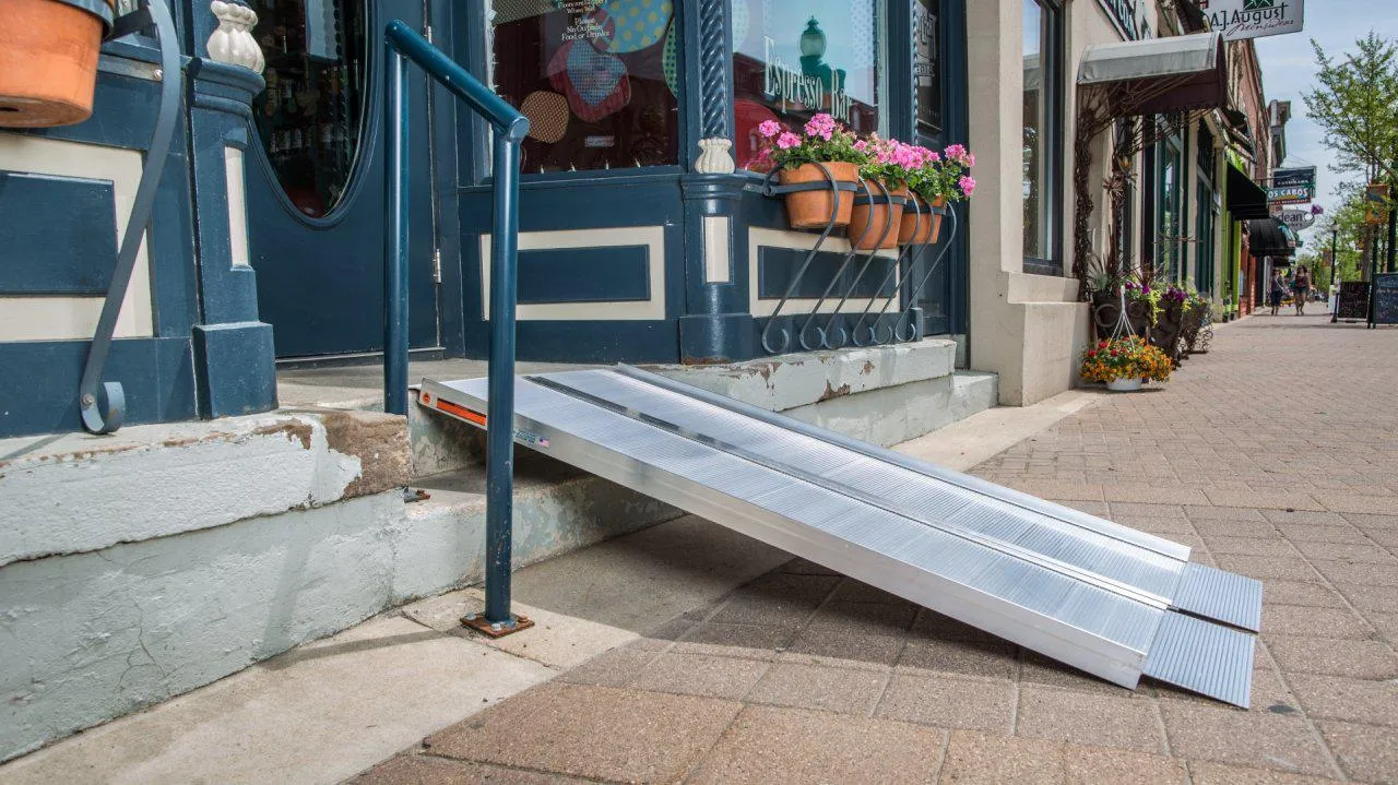 EZ-Access Signature Series Suitcase Ramp