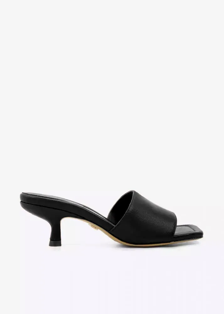 Jone Sandal - Black