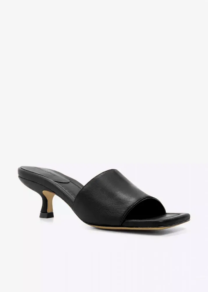 Jone Sandal - Black