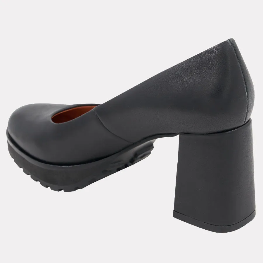 Lucky Leather Heel