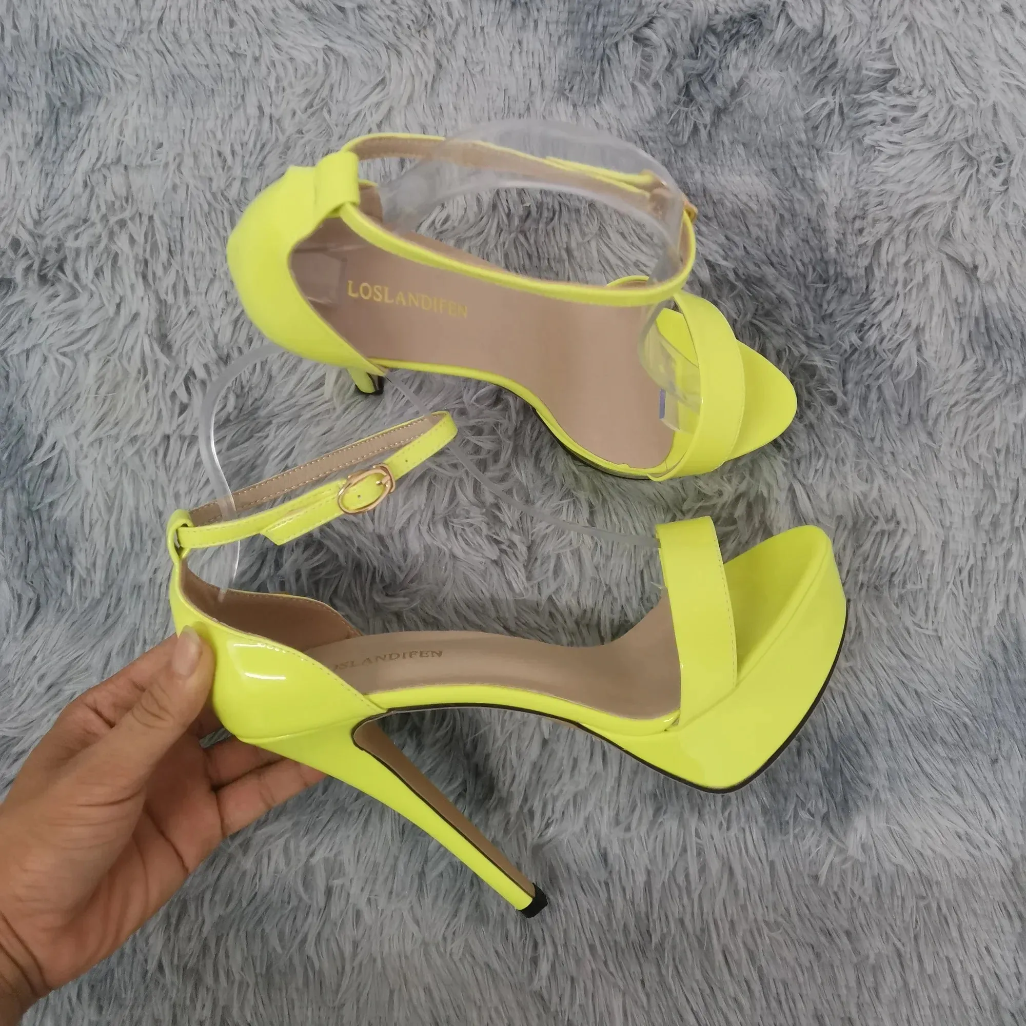 Merendy Lily 7cm Pointed Toe Patent Leather Heel Pumps
