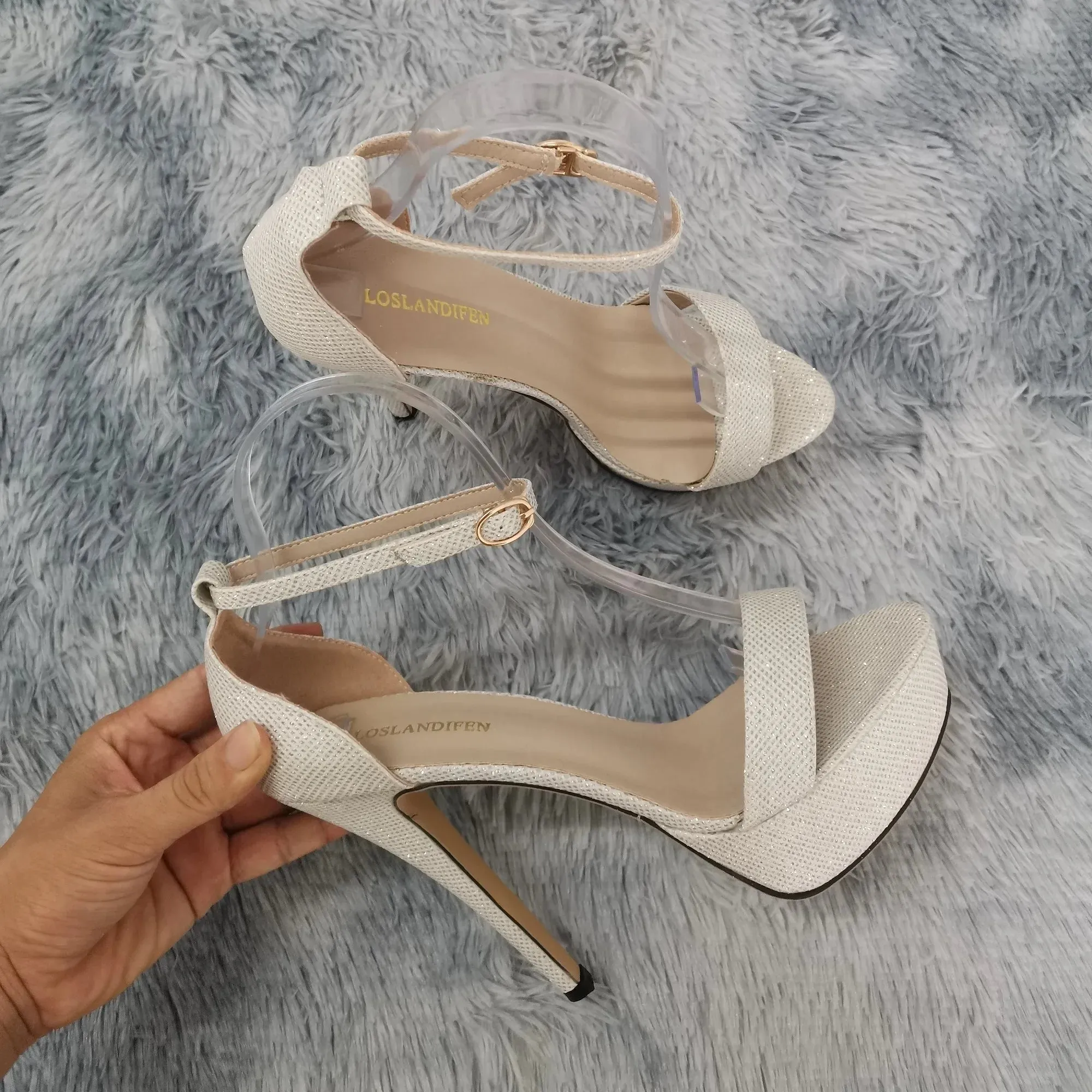 Merendy Lily 7cm Pointed Toe Patent Leather Heel Pumps