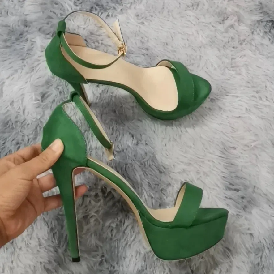 Merendy Lily 7cm Pointed Toe Patent Leather Heel Pumps