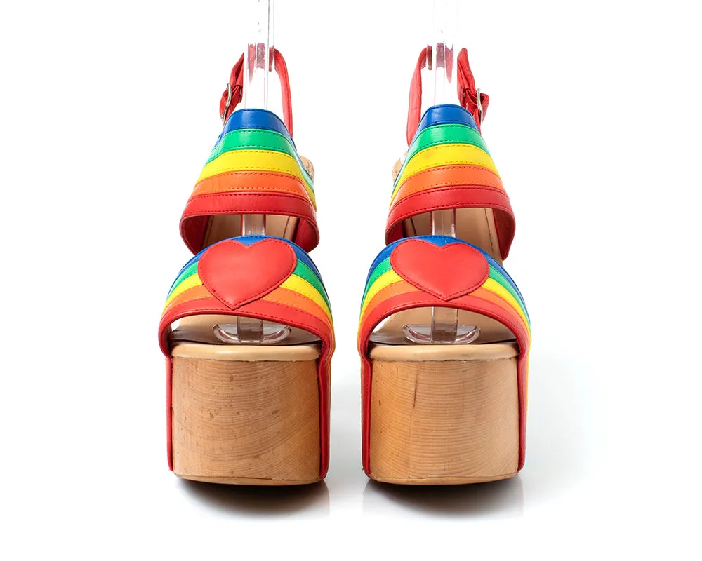 MODERN Hearts & Rainbows Platform Sandals | size US 9