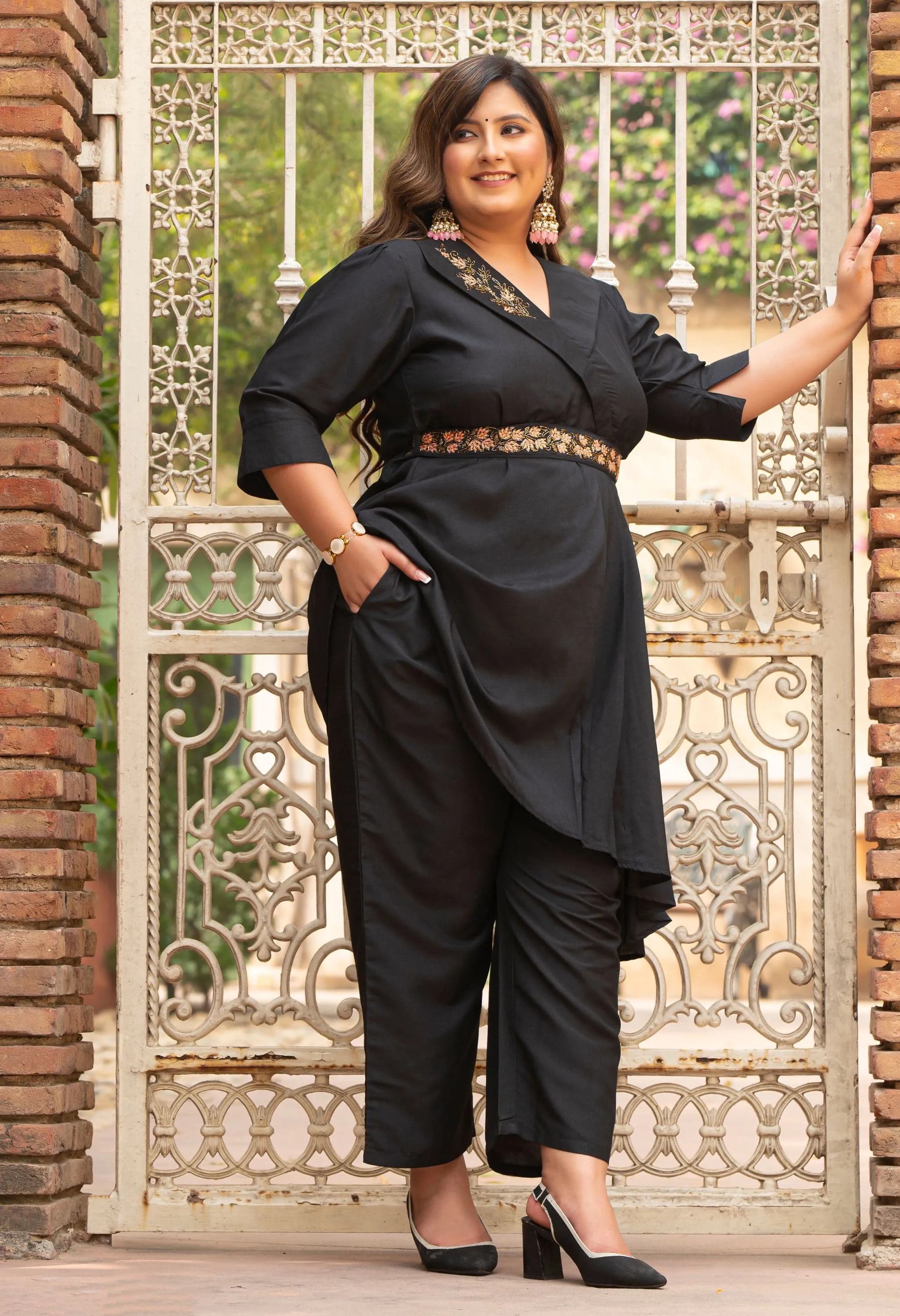 Plus Size Crystal Black Embellished Co-Ord Set with Belt