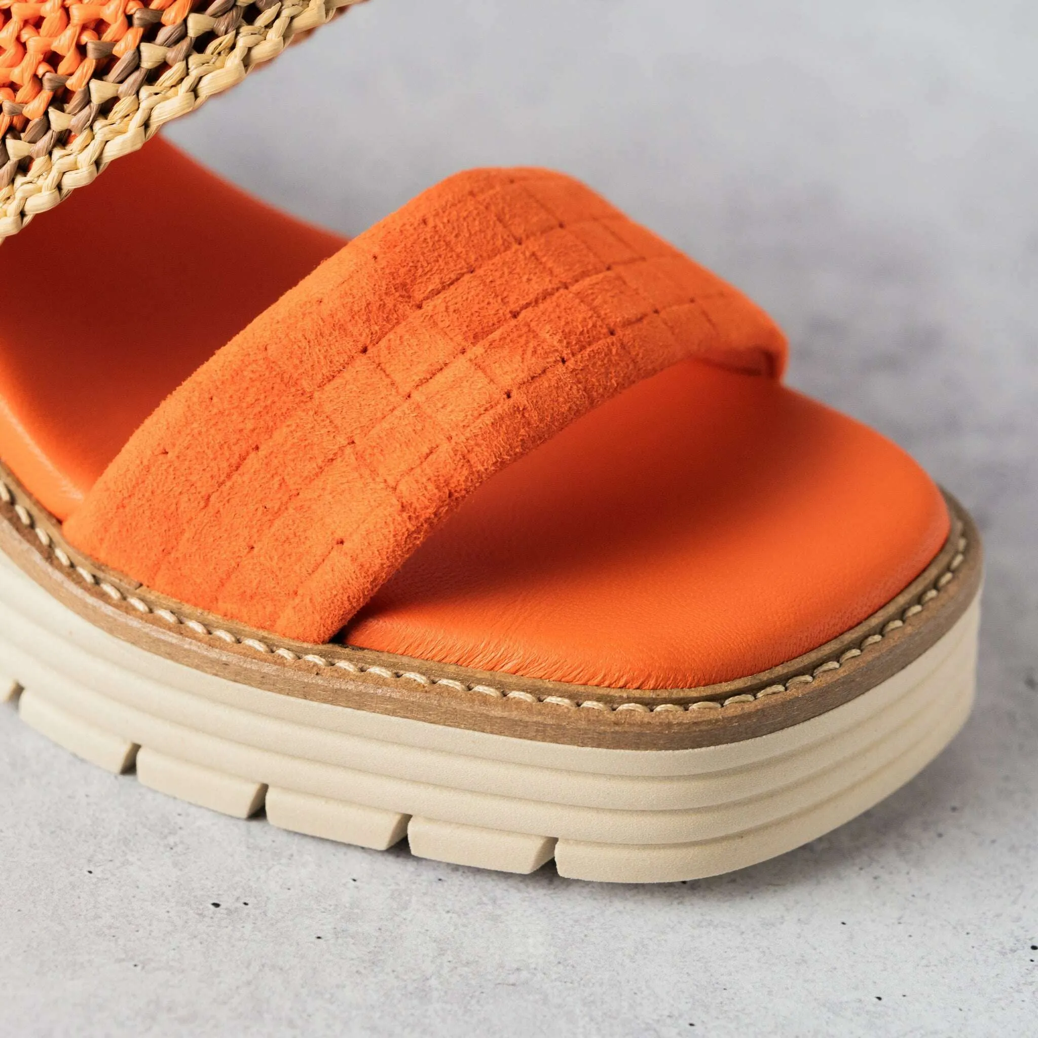 Softwaves - Becka - Orange Velour