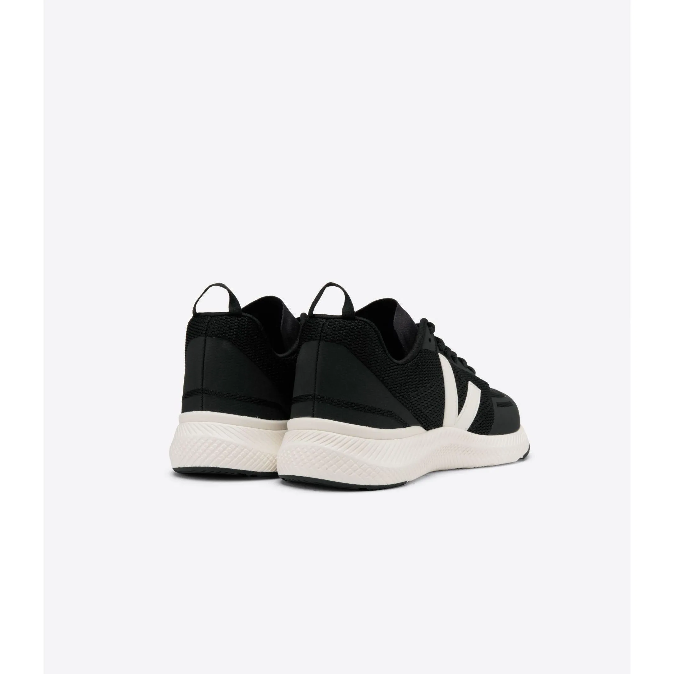 Veja Women's Impala Engineered Mesh in Black Cream